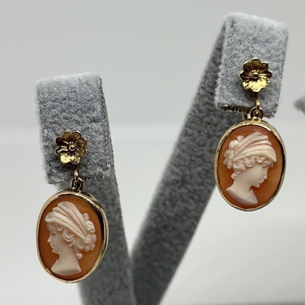 VINTAGE 14K real solid gold camafeo earrings - Picture 7 of 16